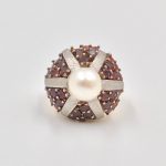 14k Gold Pearl and Garnet Textured Ring