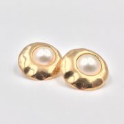 Mabe Pearl Plate Earring in Gold